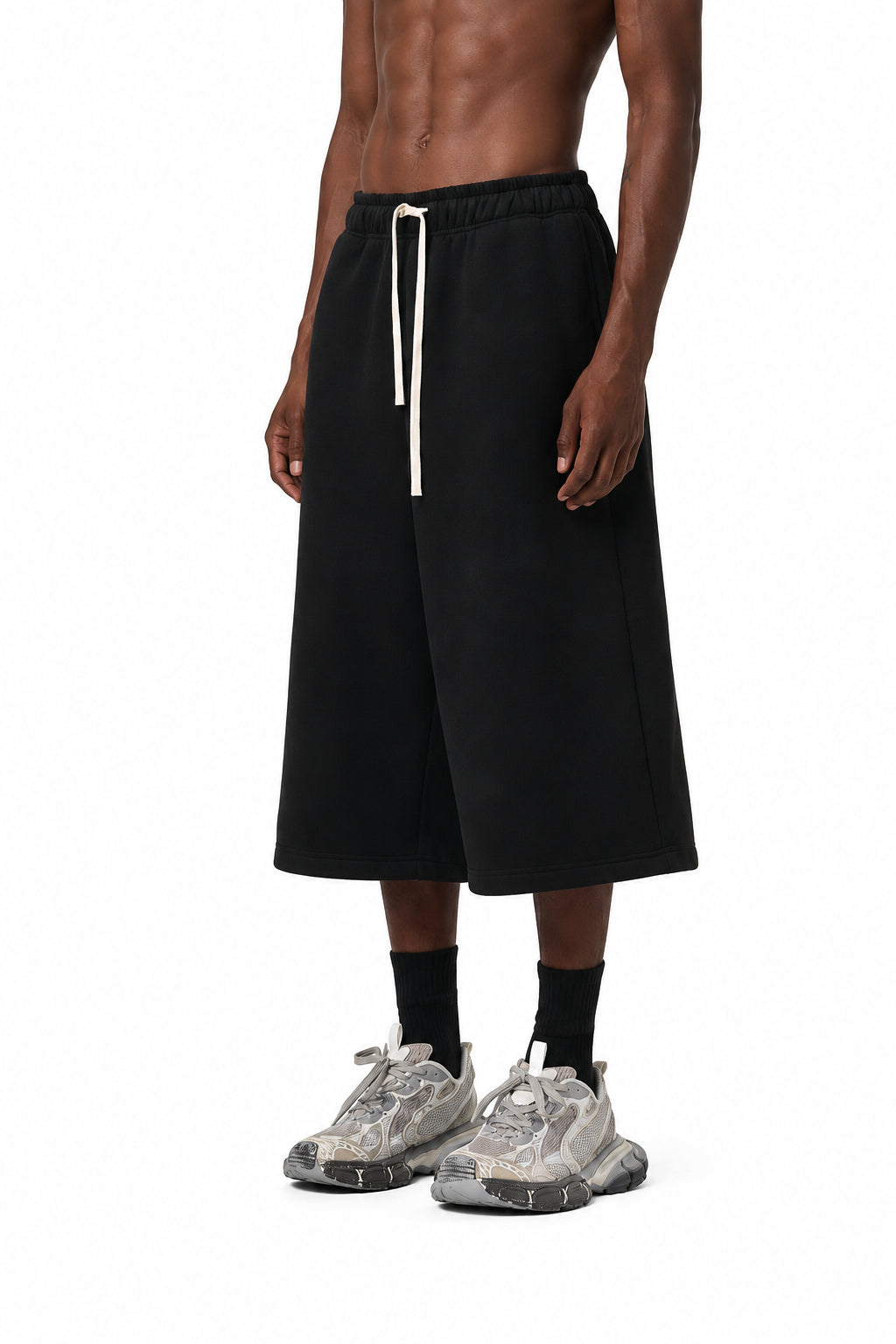 Relaxed Drawstring Three-quarter Sweatpants